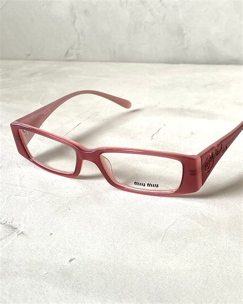 miu miu pink glitter glasses|miu miu glasses bayonetta.